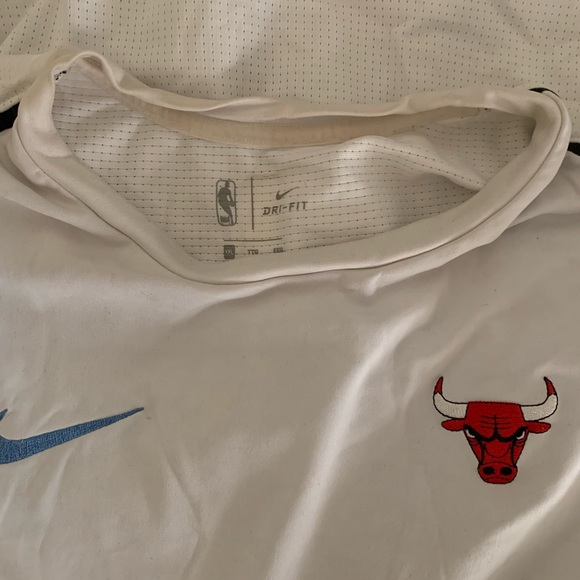 Nike Dri-Fit Chicago Bulls Long Sleeve Warm Up Size XXL - Picture 4 of 5